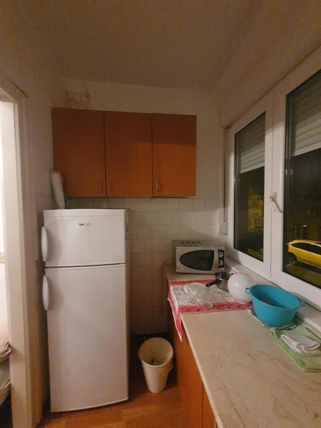 Nikola Hram Apartment เบลเกรด ภายนอก รูปภาพ