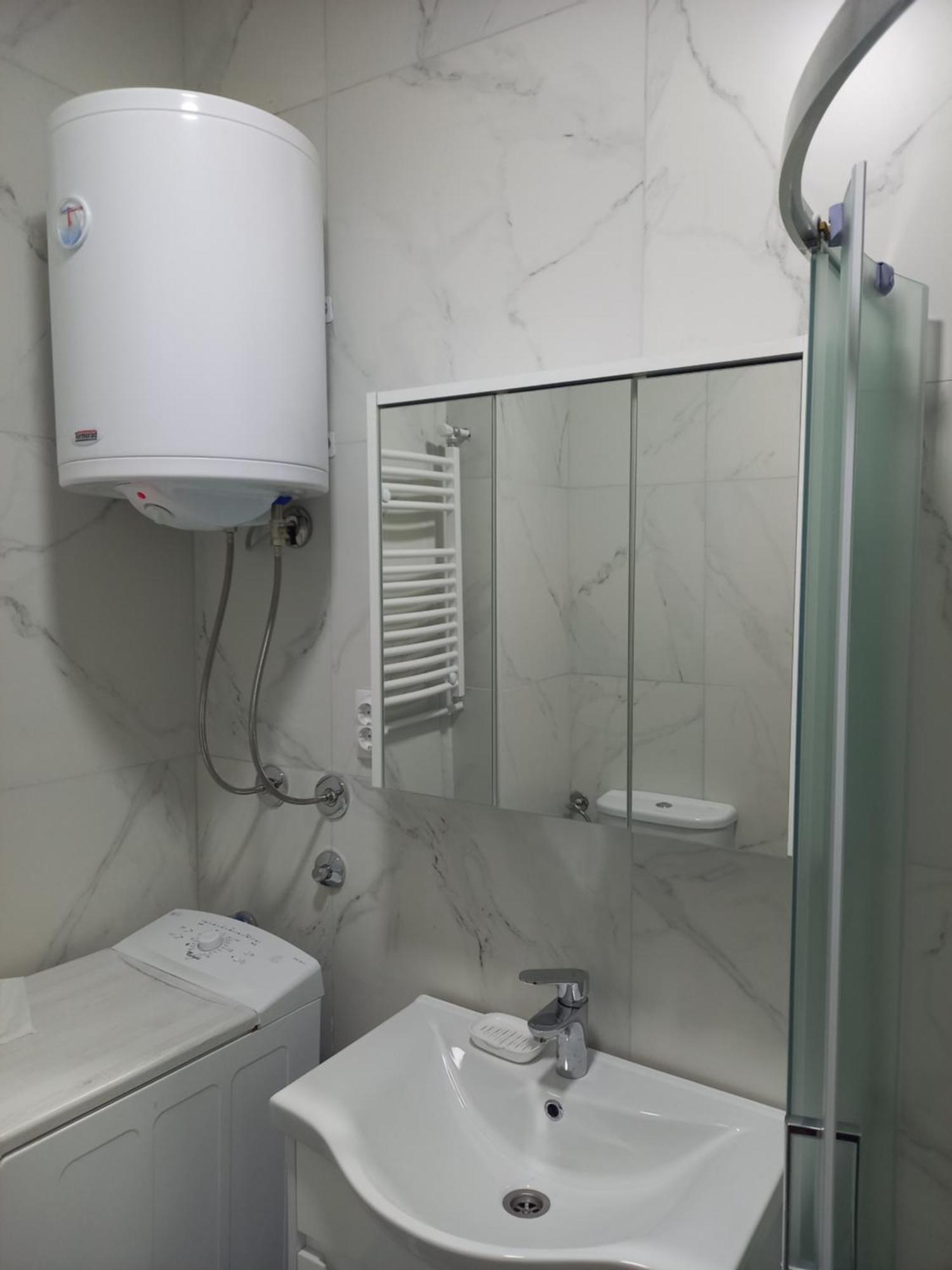 Nikola Hram Apartment เบลเกรด ภายนอก รูปภาพ